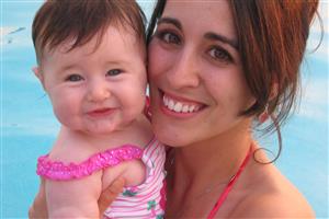 aquatics tot with mom